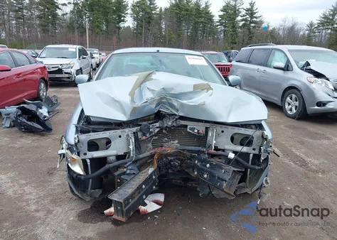 2005 Mercury Grand Marquis Ls/Lse из США, поврежденный, VIN 2MEFM75W85X669256